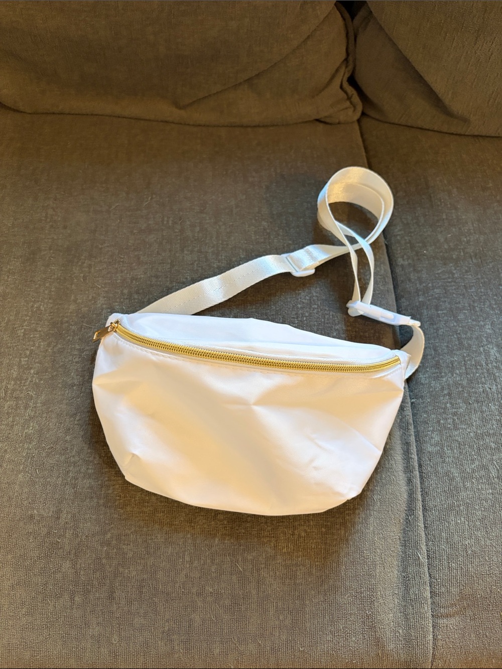 White Crossbody Fanny Pack with Gold Zipper